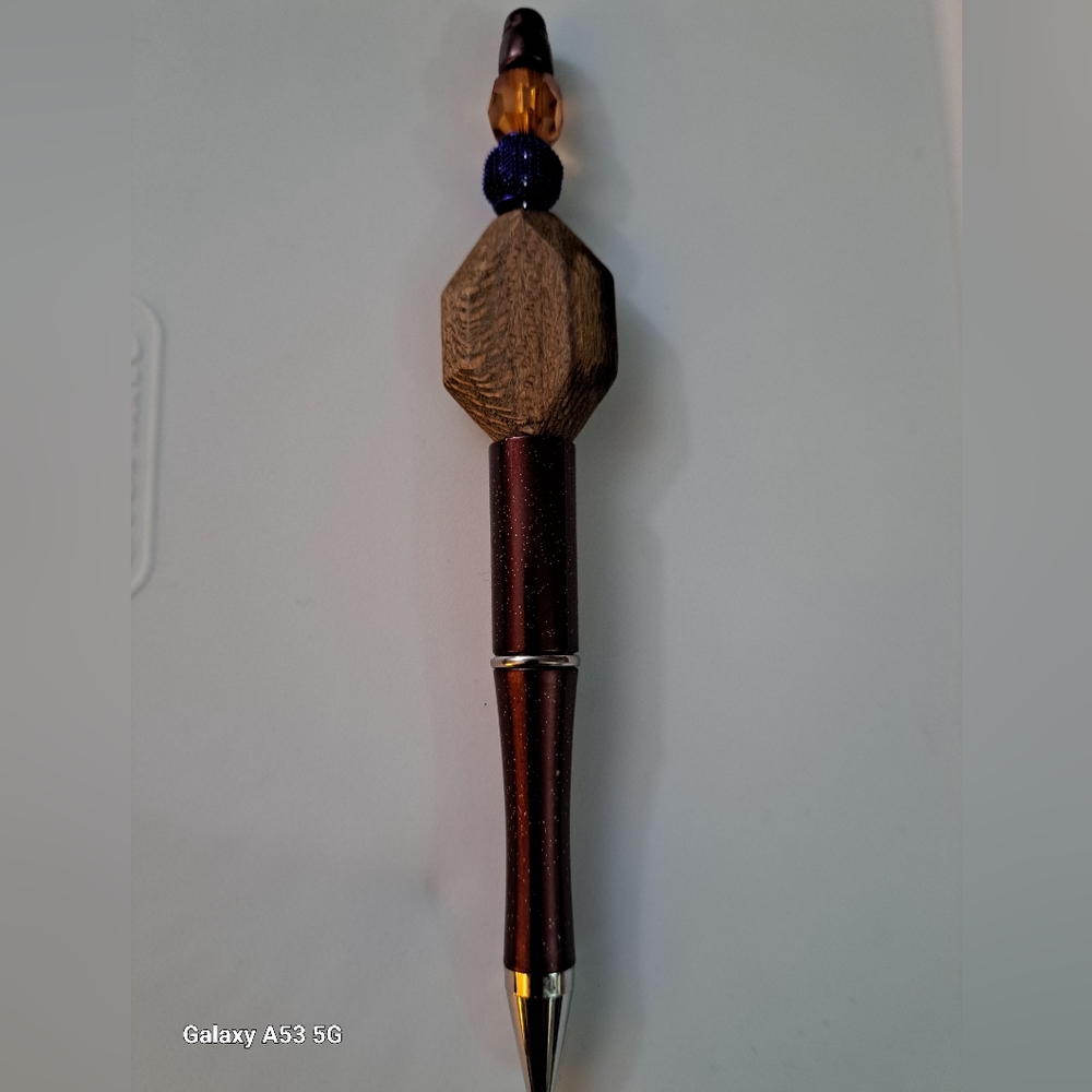 Brown wooden bead pen